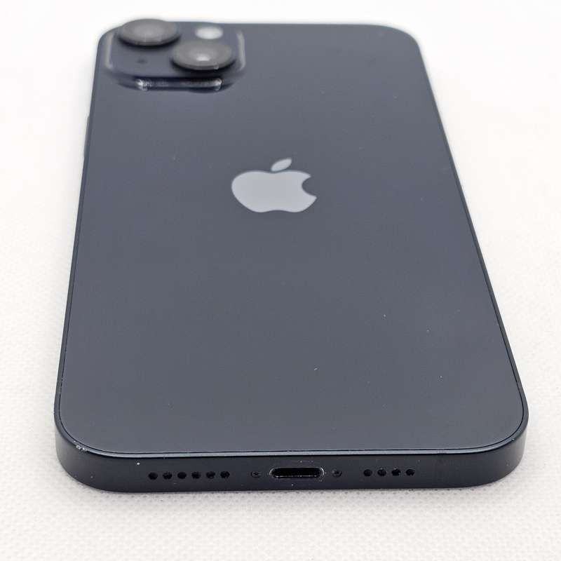 iPhone 14 Plus 256GB Midnight (12 Month Warranty) + Screen Protector Bundle Value: R200