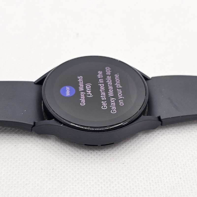 Samsung Galaxy Watch 5 40mm LTE Graphite (3 Month Warranty)