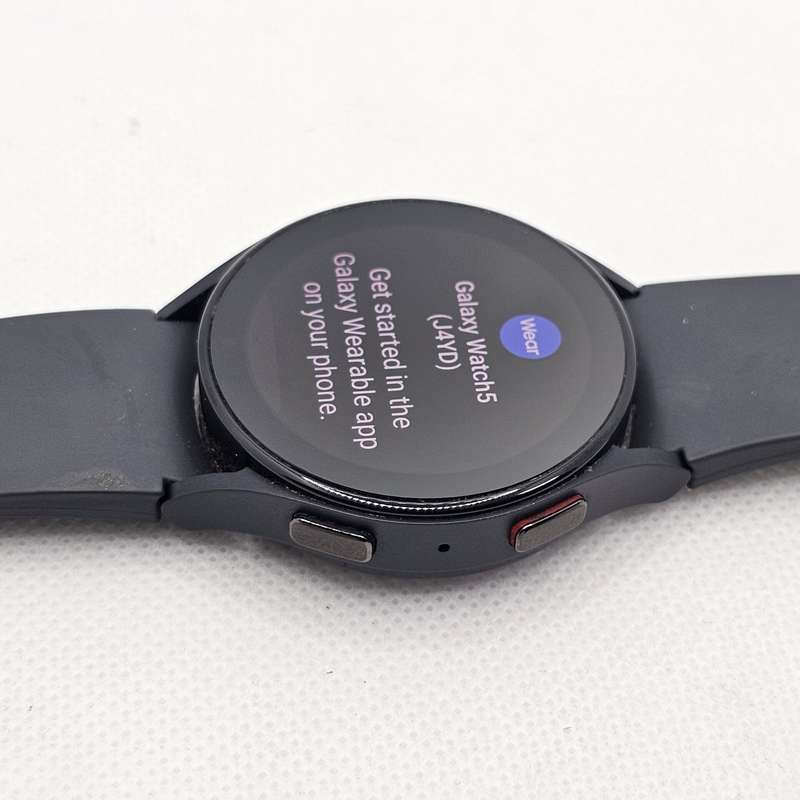 Samsung Galaxy Watch 5 40mm LTE Graphite (3 Month Warranty)