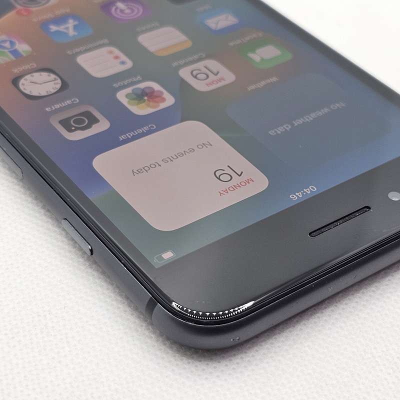 iPhone 8 Plus 64GB Space Gray (3 Month Warranty)