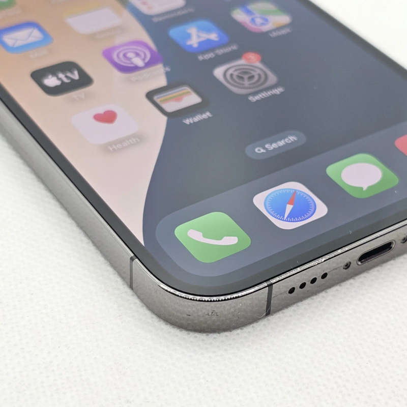 iPhone 13 Pro Max 256GB Graphite (12 Month Warranty) + Cover And Screen Protector Bundle Value: R400