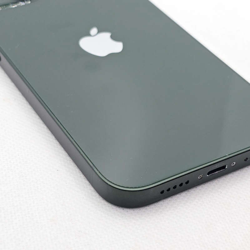 iPhone 13 128GB Green (6 Month Warranty) + Screen Protector Bundle Value: R200