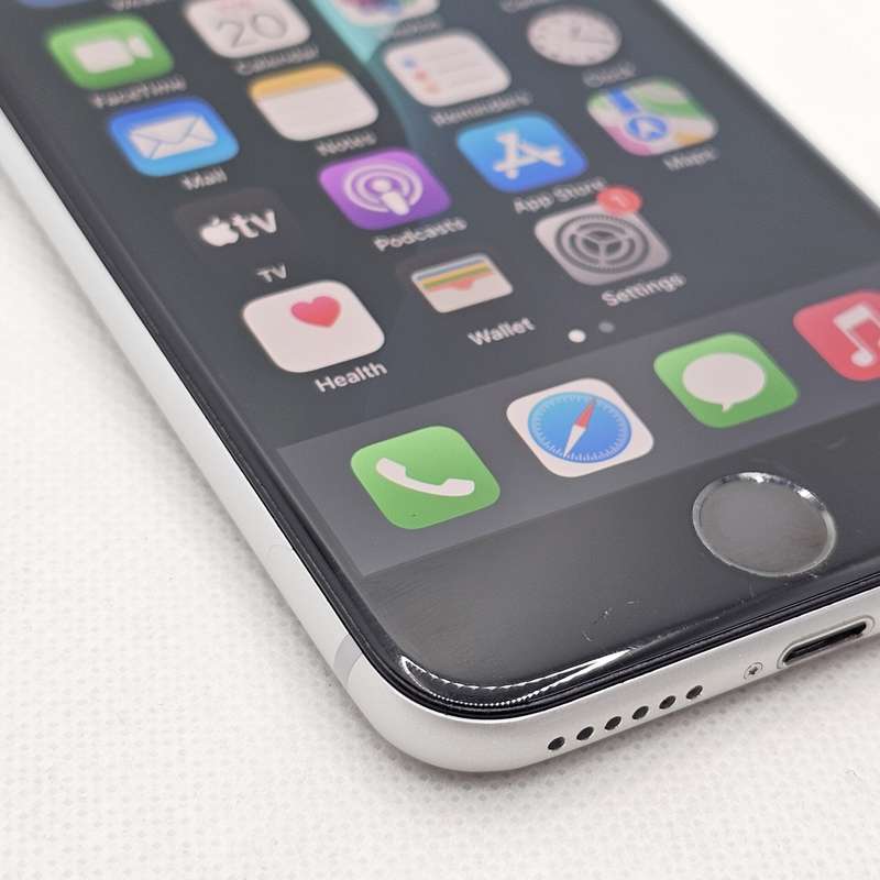 iPhone SE 2020 64GB Chipped Screen White (3 Month Warranty)