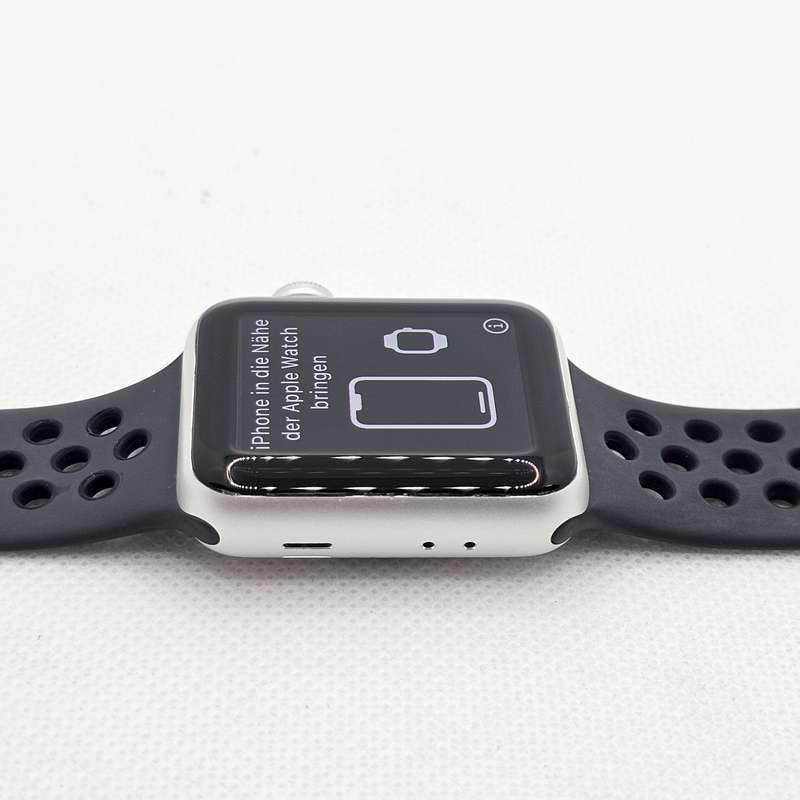 Apple Watch Series 3 38mm GPS Only Silver  With Black Nike Straps