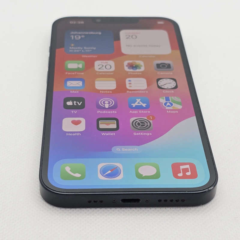 iPhone 13 256GB Midnight (6 Month Warranty) + Screen Protector Bundle Value: R200