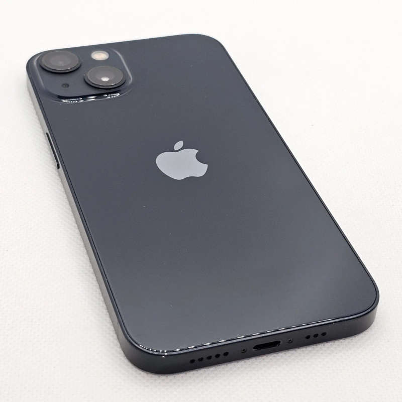 iPhone 13 256GB Midnight (6 Month Warranty) + Screen Protector Bundle Value: R200