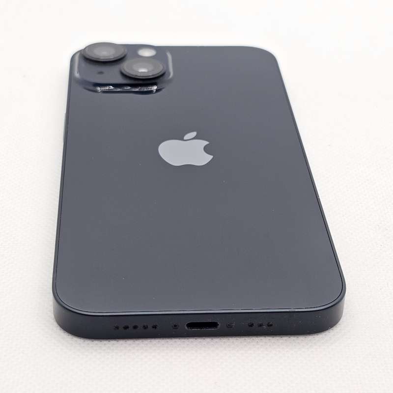 iPhone 14 128GB Midnight (12 Month Warranty) + Screen Protector Bundle Value: R200