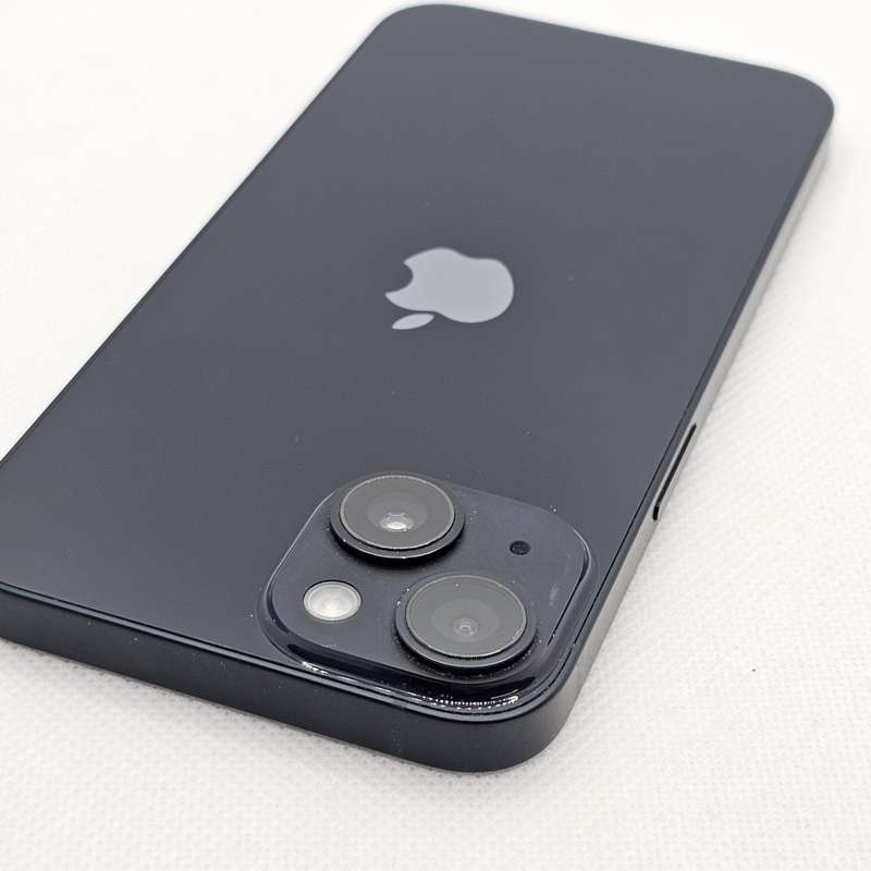 iPhone 14 128GB Midnight (12 Month Warranty) + Screen Protector Bundle Value: R200