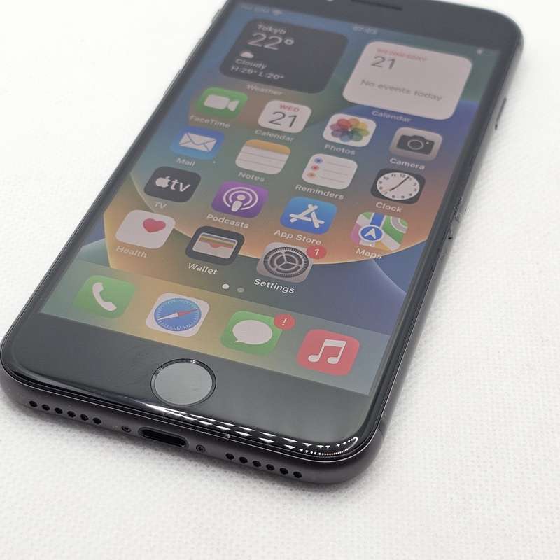 iPhone 8 64GB Space Gray