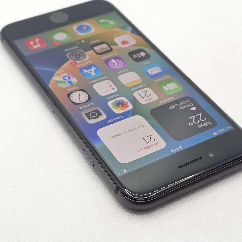 iPhone 8 64GB Space Gray