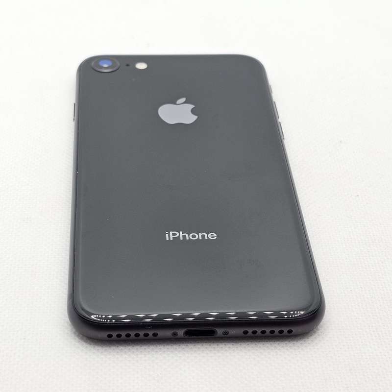 iPhone 8 64GB Space Gray