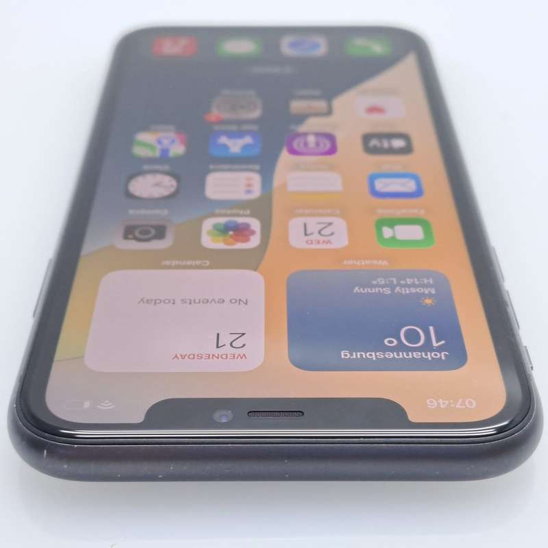 iPhone 11 128GB Black (6 Month Warranty)