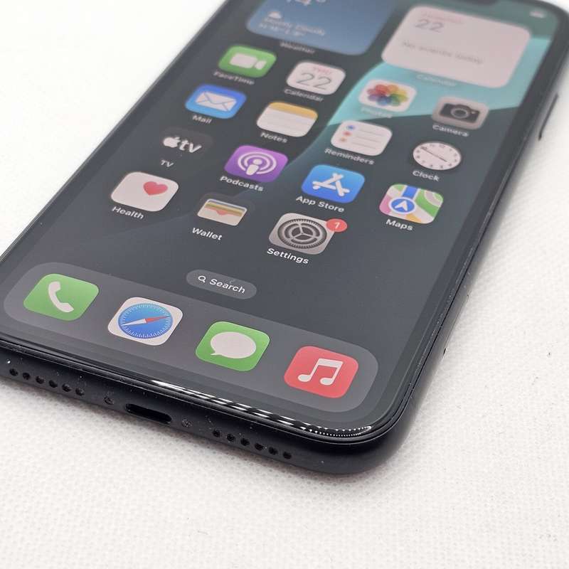 iPhone XR 128GB Black (3 Month Warranty)