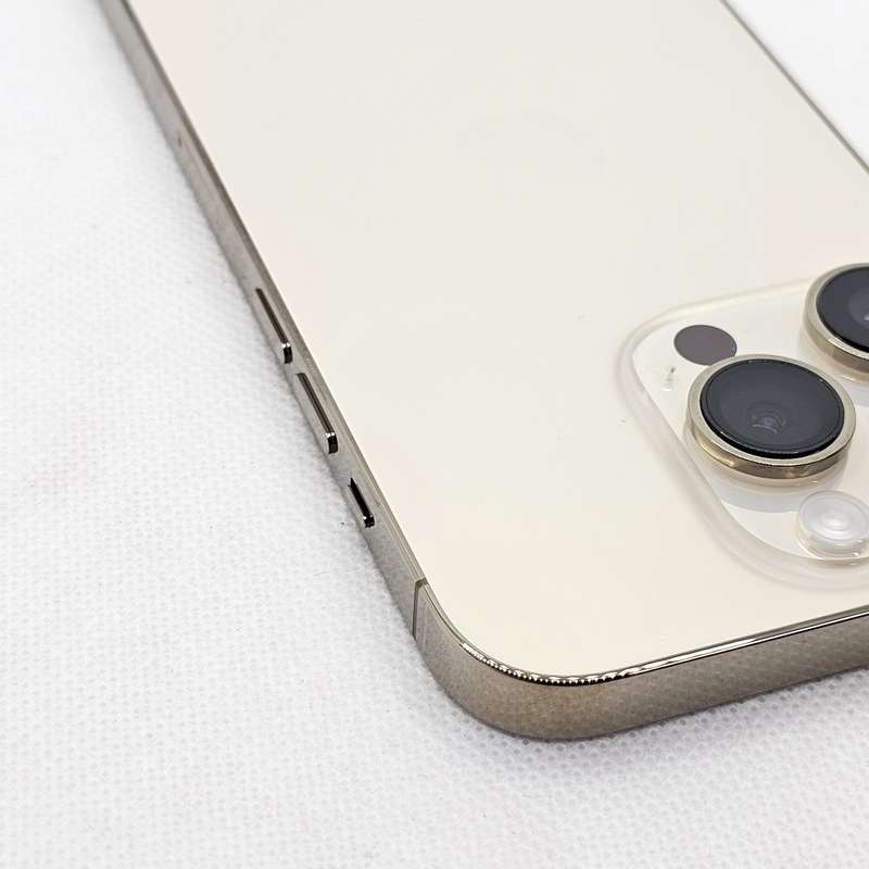 iPhone 14 Pro 128GB Gold (12 Month Warranty) + Screen Protector Bundle Value: R200