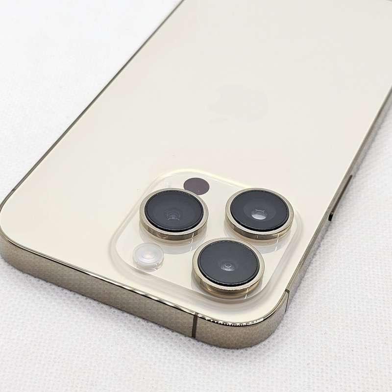 iPhone 14 Pro 128GB Gold (12 Month Warranty) + Screen Protector Bundle Value: R200