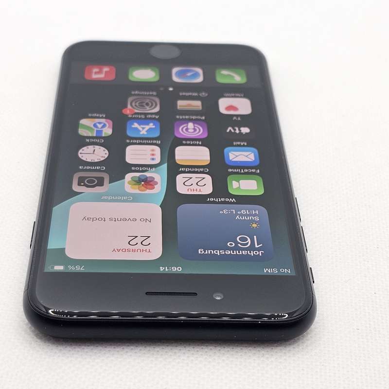 iPhone SE 2020 64GB Black (3 Month Warranty)