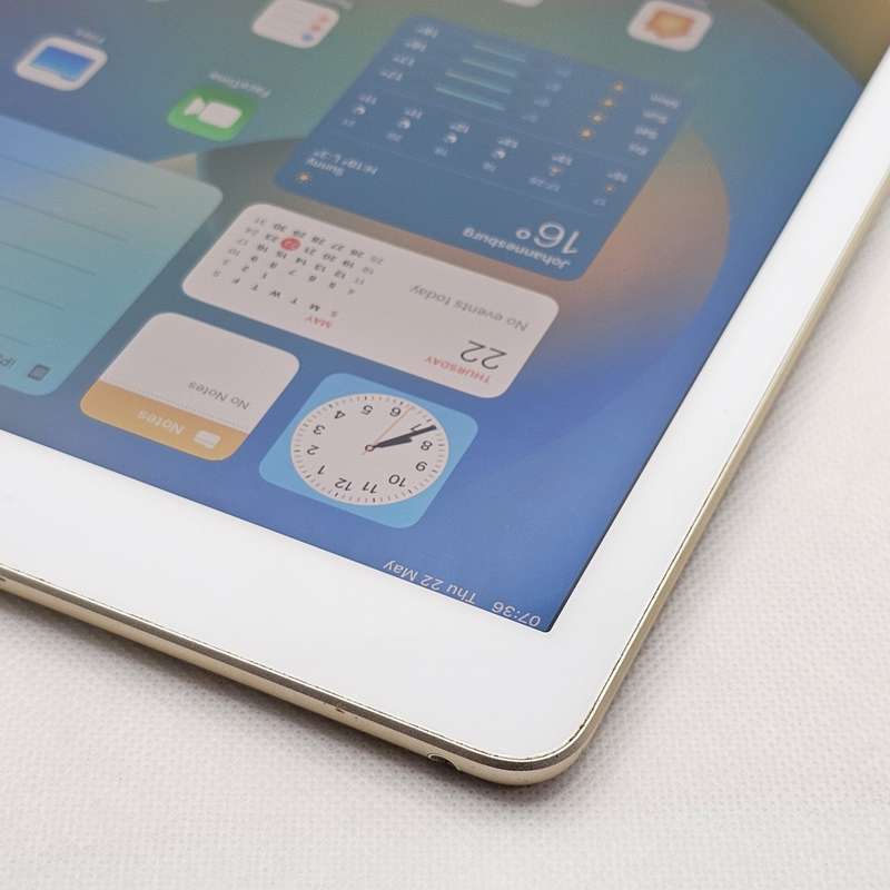 iPad 9.7 5th Gen (Wi-Fi Only) 128GB Gold (3 Month Warranty)