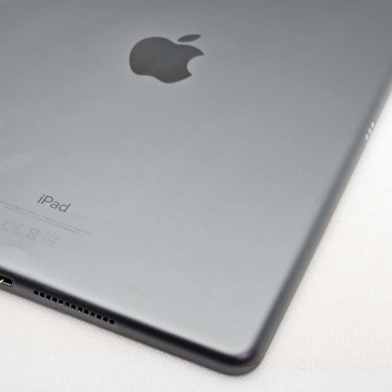 iPad 10.2 7th Gen (Wifi Only) No Touch ID And Bent Casing Space Grey (3 Month Warranty)