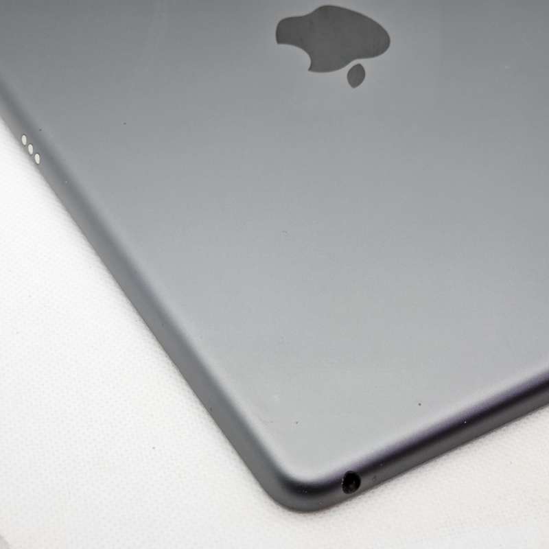 iPad 10.2 7th Gen (Wifi Only) No Touch ID And Bent Casing Space Grey (3 Month Warranty)