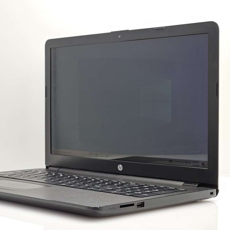 HP 15-rb004ni AMD A4-9120 RADEON R3 2.20GHz 8GB RAM 256GB SSD Black