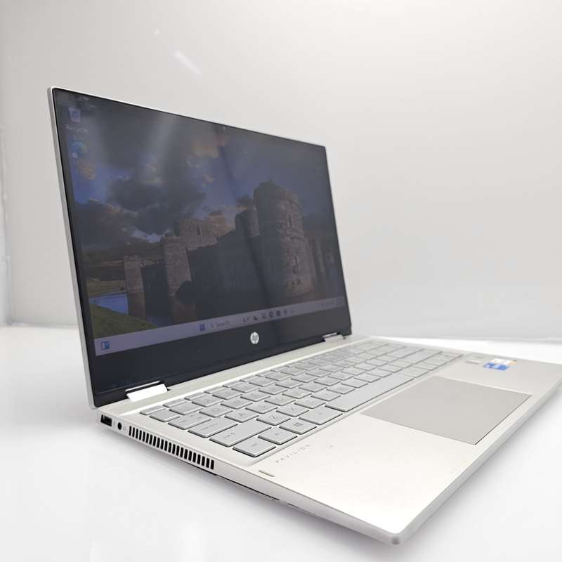 HP Pavilion 14-dw1001ni 11th Gen "Core i5" 2.40 GHz 8GB RAM 512GB SSD Silver