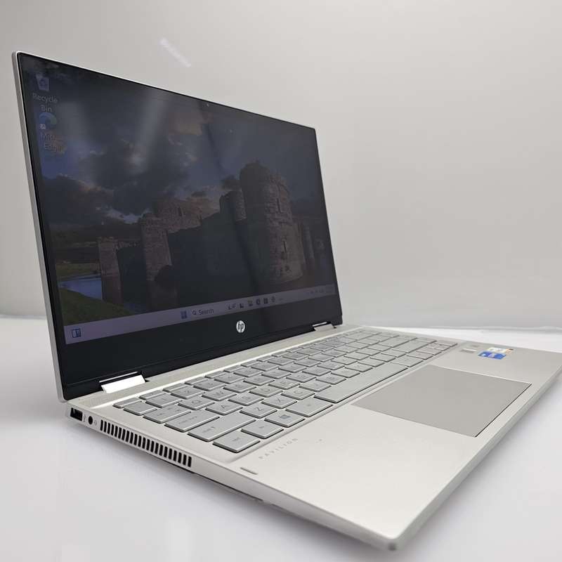 HP Pavilion 14-dw1001ni 11th Gen "Core i5" 2.40 GHz 8GB RAM 512GB SSD Silver