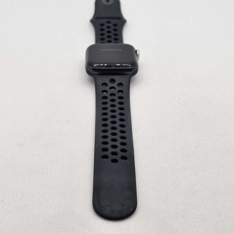 Apple Watch Series 6 40mm GPS Only Space Gray (3 Month Warranty) - With Black Nike Straps