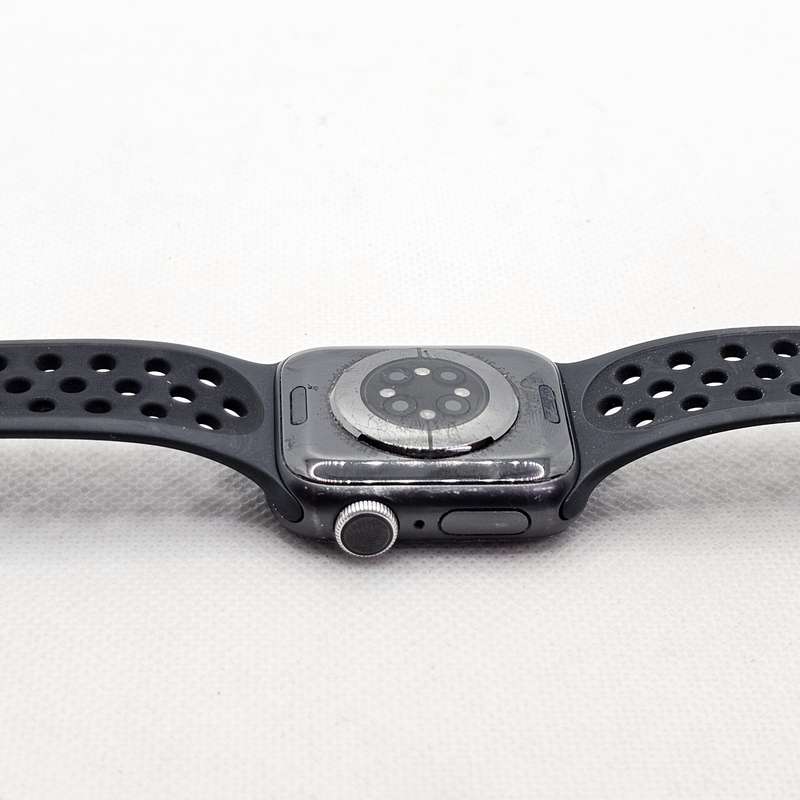 Apple Watch Series 6 40mm GPS Only Space Gray (3 Month Warranty) - With Black Nike Straps