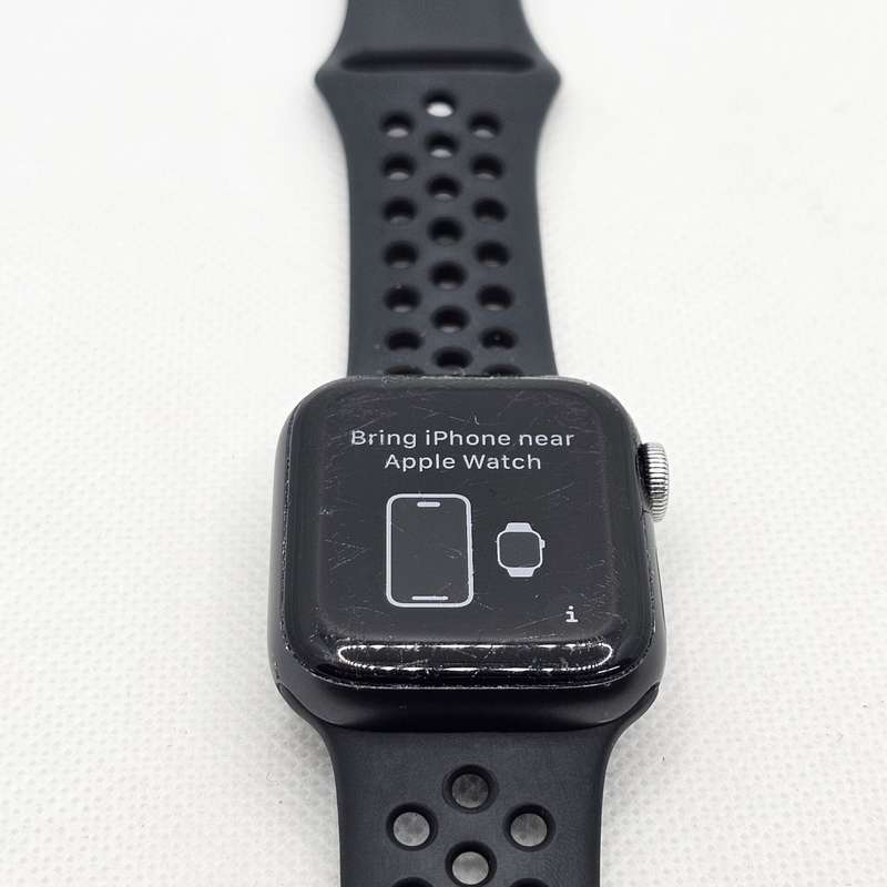 Apple Watch Series 6 40mm GPS Only Space Gray (3 Month Warranty) - With Black Nike Straps