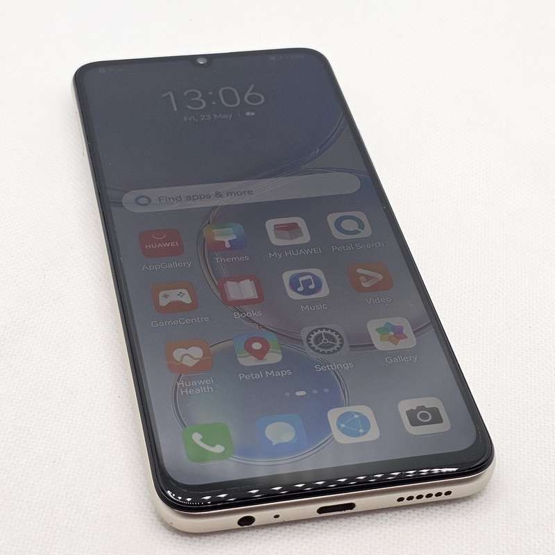 Huawei Nova Y71 Dual Sim 128GB Gold - Mint Condition