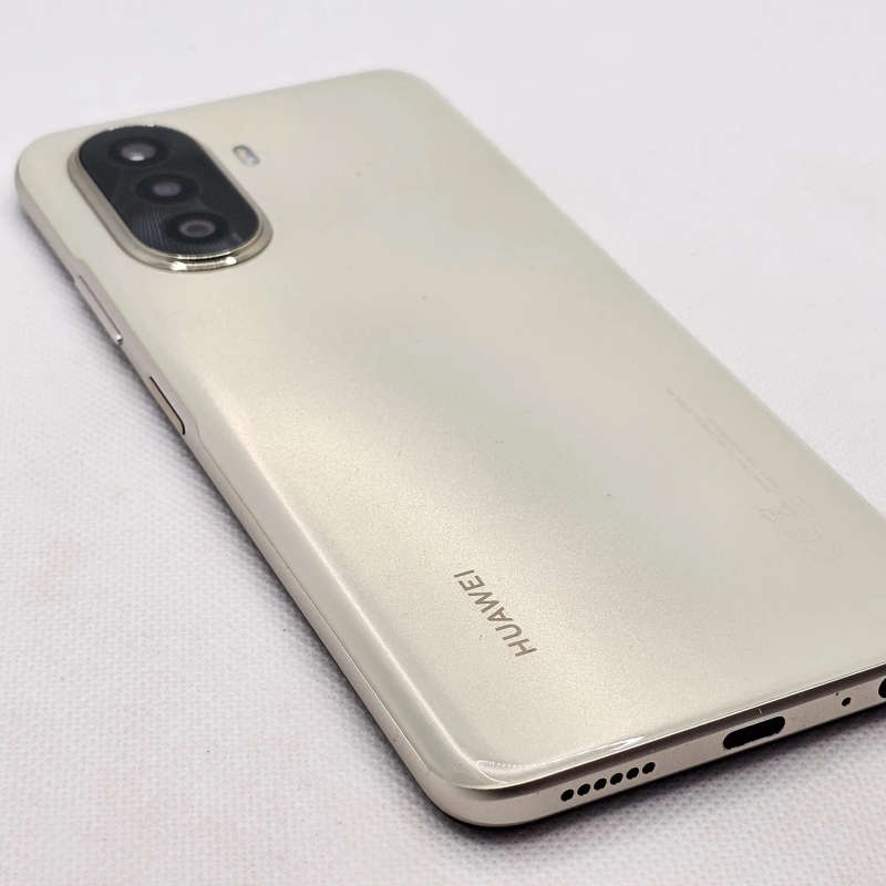 Huawei Nova Y71 Dual Sim 128GB Gold - Mint Condition