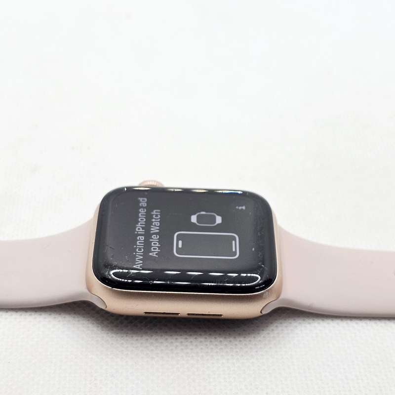 Apple Watch Series 6 40mm GPS Only Gold (3 Month Warranty)