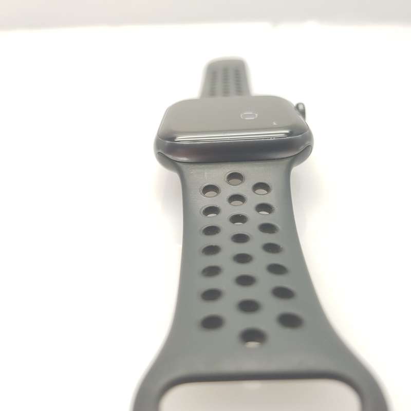 Apple Watch Series 6 44mm Nike  GPS Only Space Gray (3 Month Warranty)