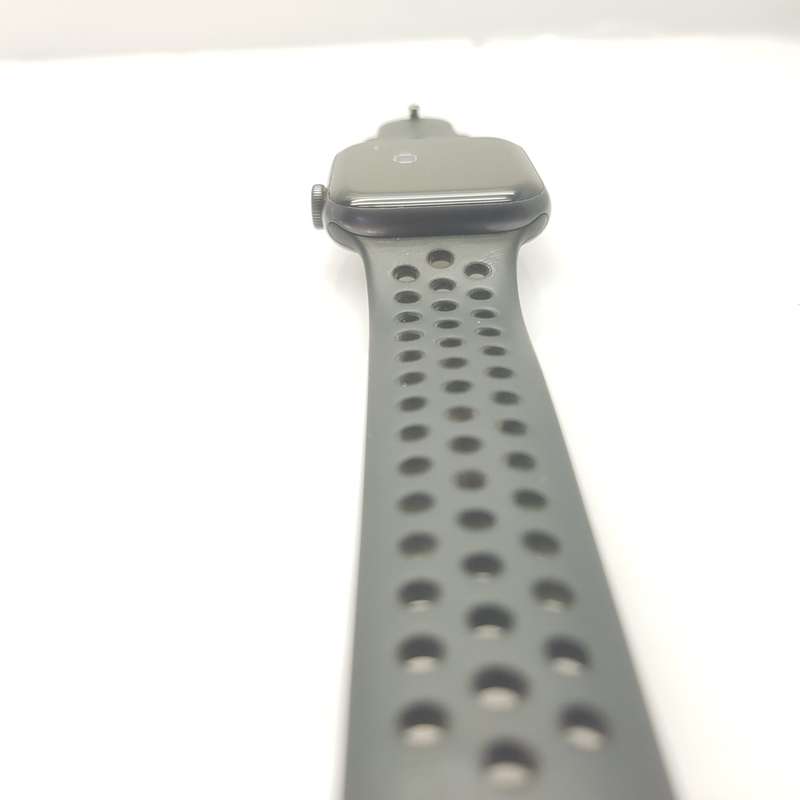 Apple Watch Series 6 44mm Nike  GPS Only Space Gray (3 Month Warranty)