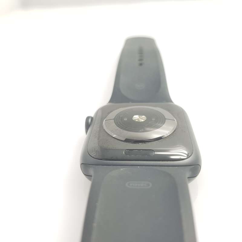 Apple Watch Series 4 40mm GPS Only Space Gray (3 Month Warranty)