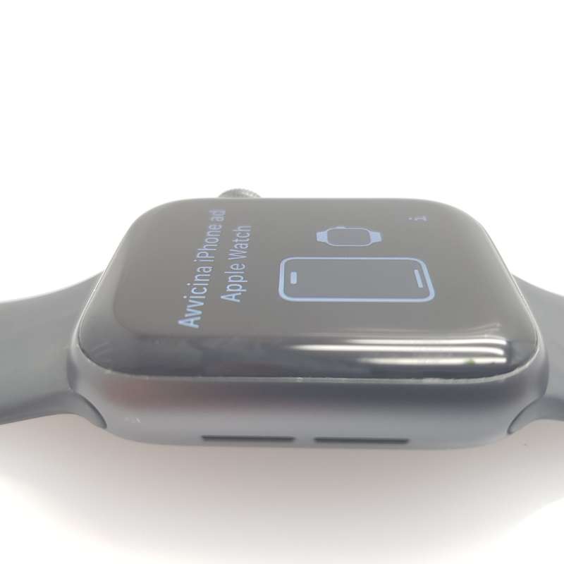 Apple Watch Series 4 40mm GPS Only Space Gray (3 Month Warranty)