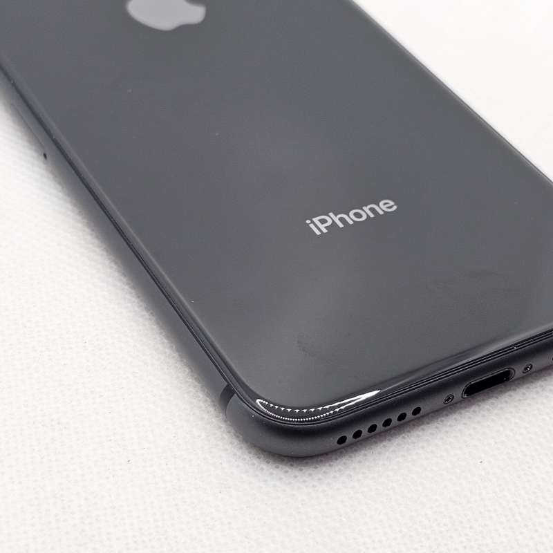 iPhone 8 64GB Space Gray