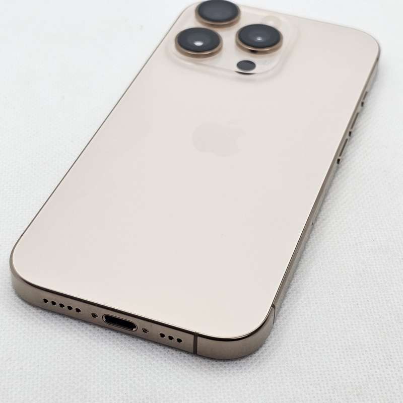 iPhone 16 Pro 256GB Desert Titanium (12 Month Warranty)  Mint Condition