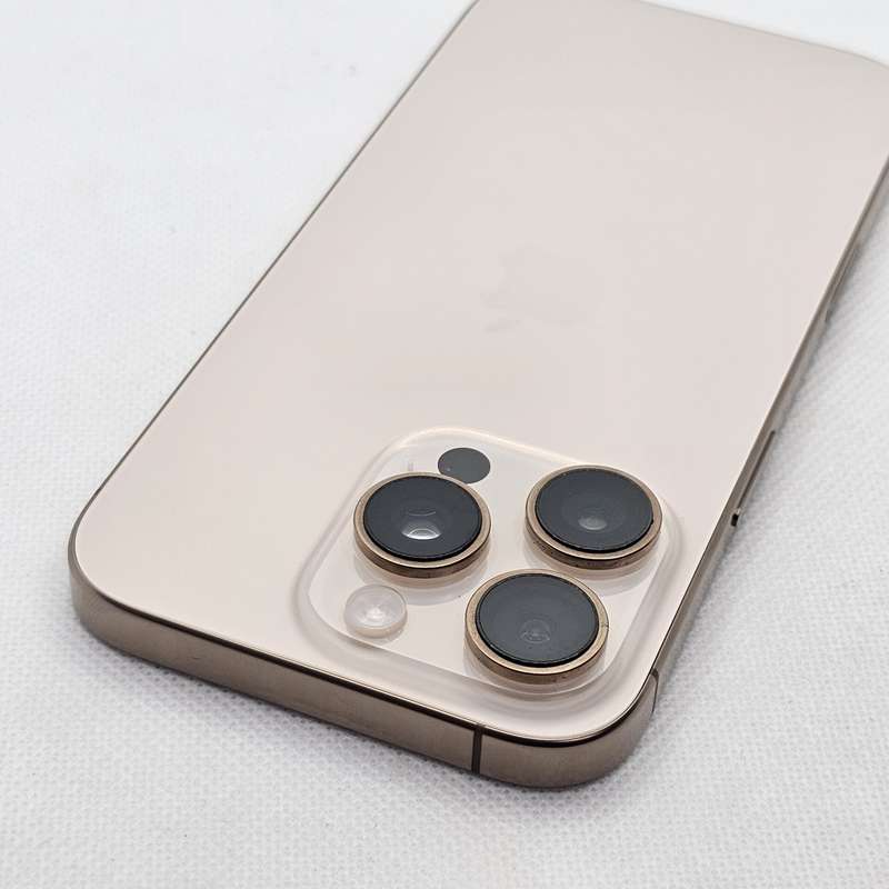 iPhone 16 Pro 256GB Desert Titanium (12 Month Warranty)  Mint Condition