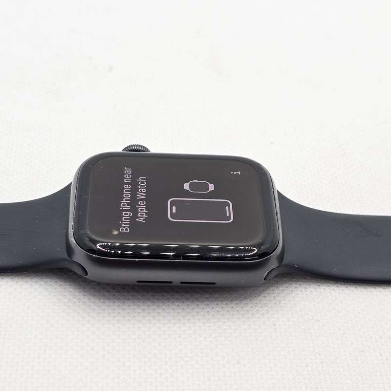 Apple Watch SE 1st Gen 44mm GPS Only Space Gray (3 Month Warranty)