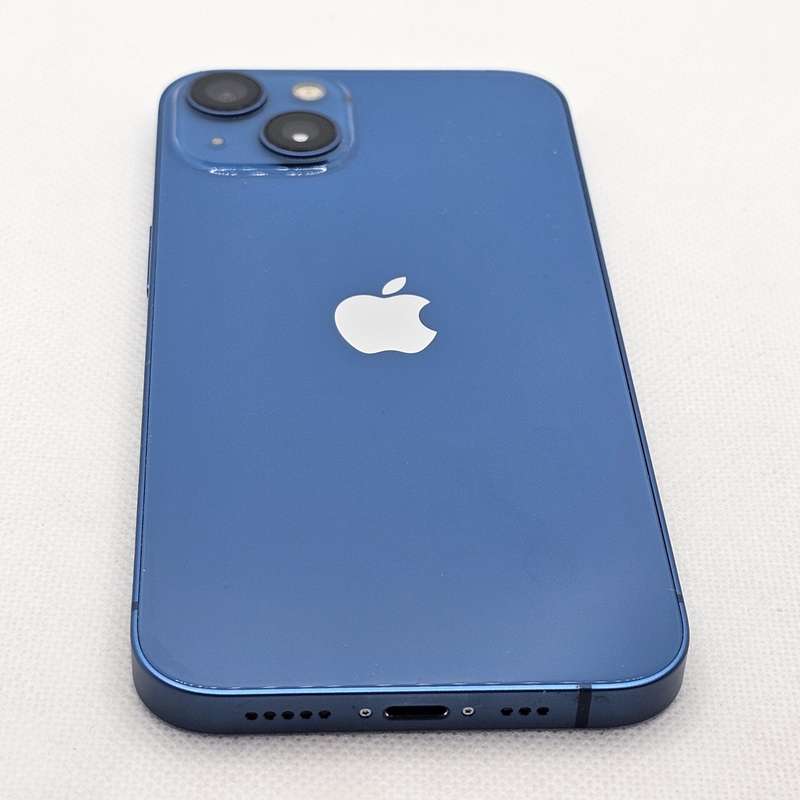 iPhone 13 256GB Blue (6 Month Warranty) + Screen Protector Bundle Value: R200