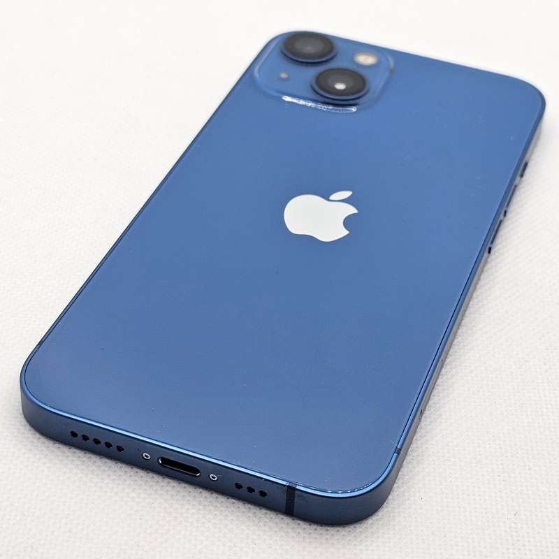 iPhone 13 256GB Blue (6 Month Warranty) + Screen Protector Bundle Value: R200