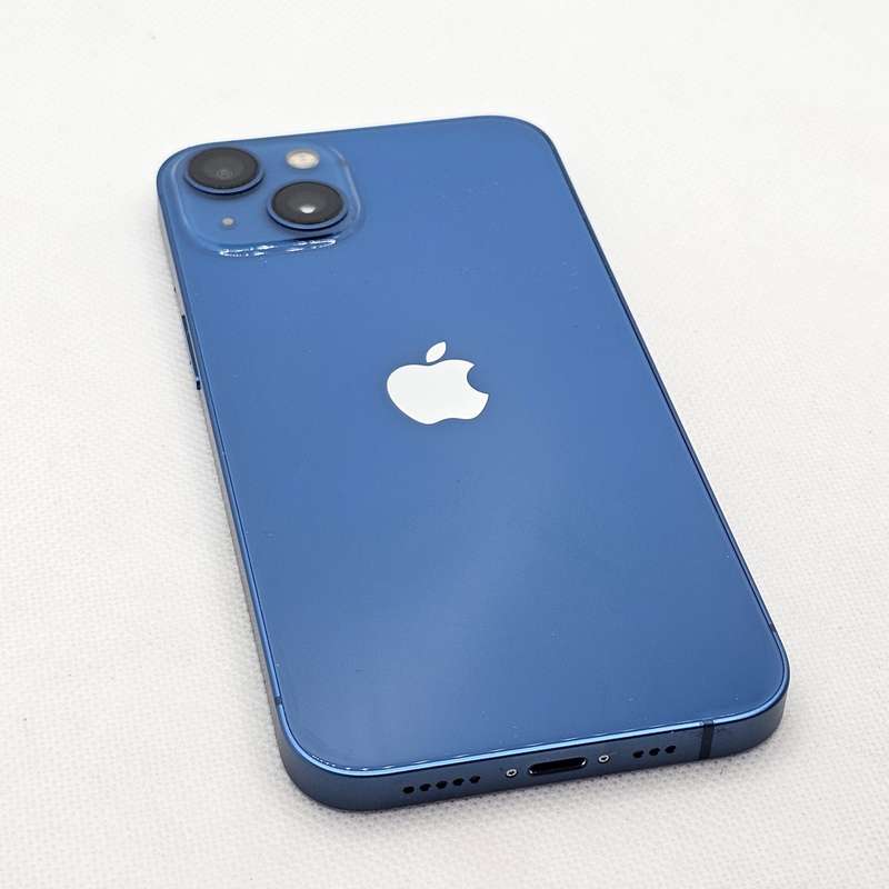 iPhone 13 256GB Blue (6 Month Warranty) + Screen Protector Bundle Value: R200