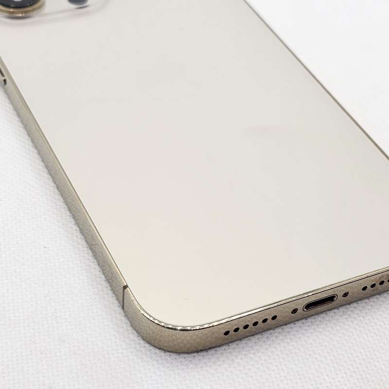 iPhone 13 Pro Max 256GB Gold (12 Month Warranty) + Cover And Screen Protector Bundle Value: R400