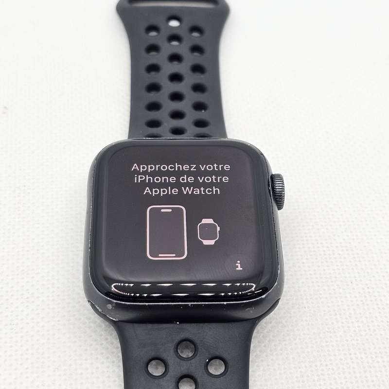 Apple Watch Series 5 Nike Plus 44mm GPS Only Space Grey (3 Month Warranty)