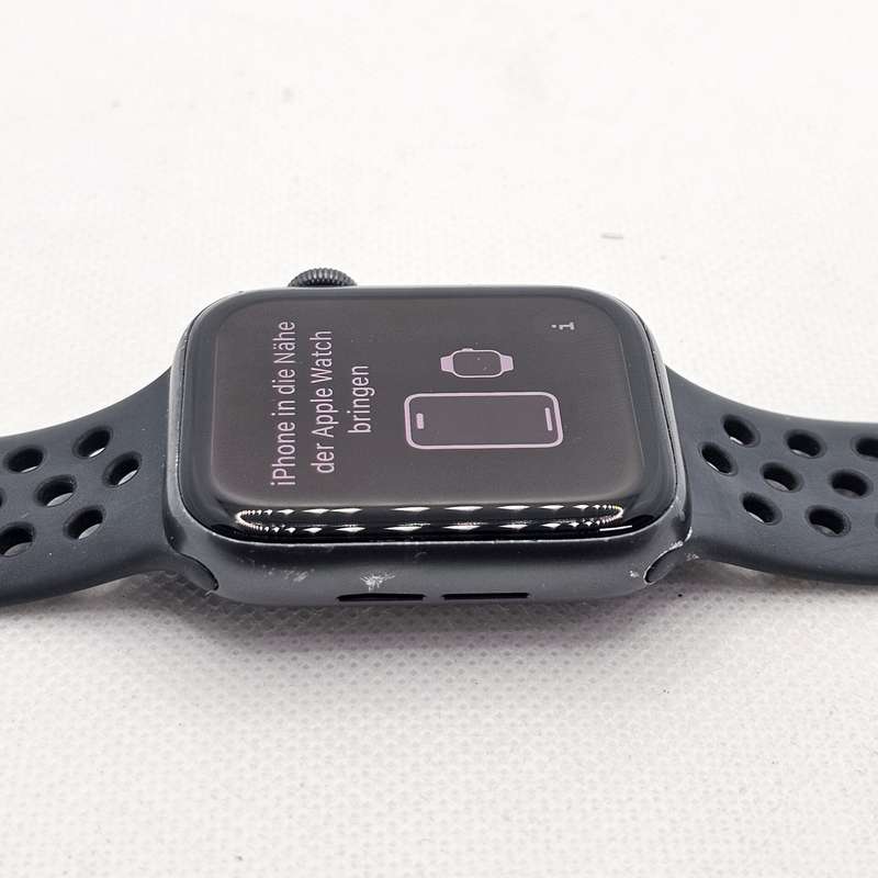 Apple Watch Series 5 Nike Plus 44mm GPS Only Space Grey (3 Month Warranty)