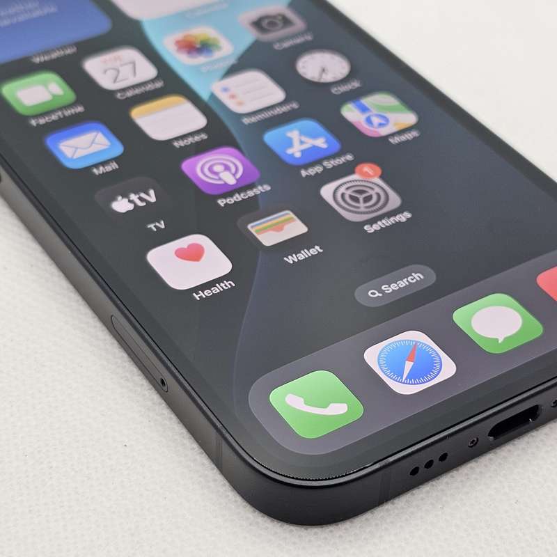 iPhone 16e 128GB Black (12 Month Warranty)  Mint Condition