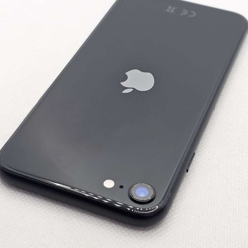 iPhone SE 2020 64GB Black (3 Month Warranty)