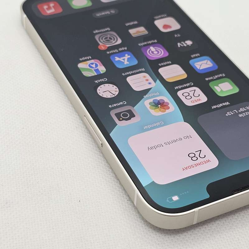 iPhone 13 256GB Starlight (6 Month Warranty)