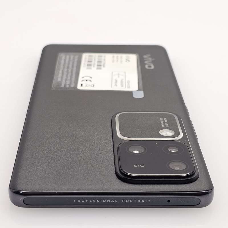 Vivo V30 512GB Dual Sim LCD Burn Black (6 Month Warranty)
